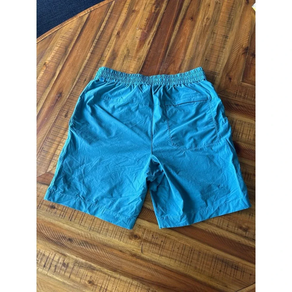 Lululemon Bowline Ripstop Shorts Men’s M Teal 8 Inch inseam EUC